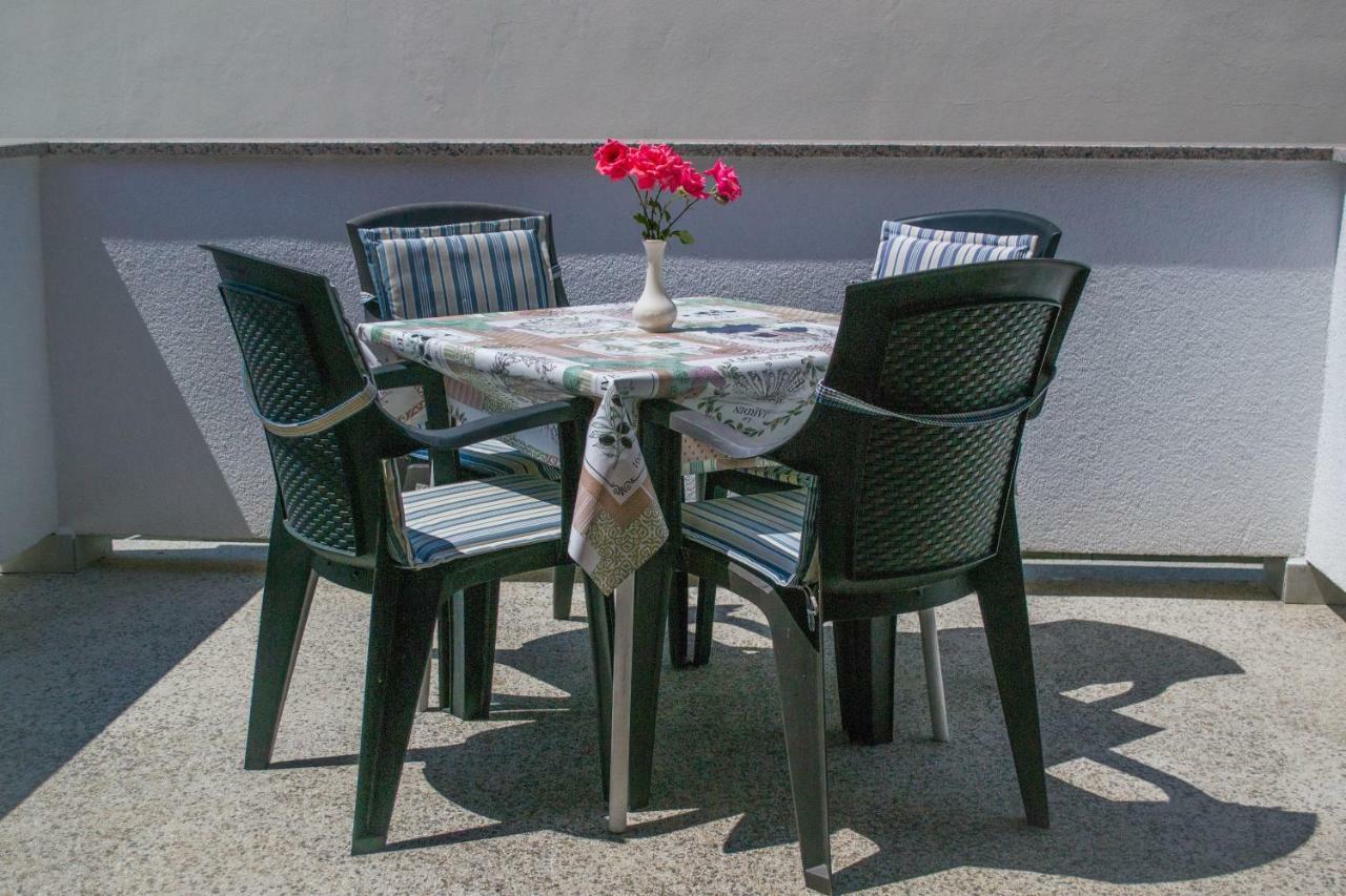 Javoran Zvonko Banjol 690A Apartment Luaran gambar
